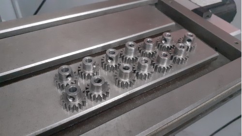 MOD 1 PINION GEARS 5MM,6MM SHAFT