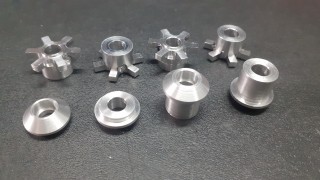 KYOSHO SUPERTEN FW04 1/8 FOAM WHEEL HUB ADAPTERS