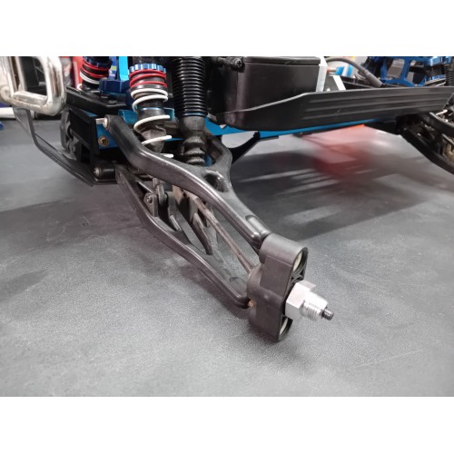THUNDER TIGER MTA4-TEAM ASSOCIATED MGT 17MM HEX WHEEL HUBS