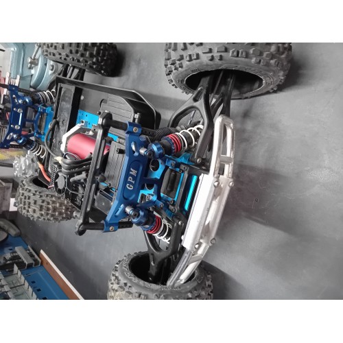 THUNDER TIGER MTA4-TEAM ASSOCIATED MGT 17MM HEX WHEEL HUBS