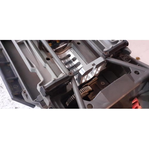 TRAXXAS X-MAXX 1/5 ALUMINUM MOTOR MOUNT TRAXXAS X-MAXX 1/5 ALUMINUM MOTOR MOUNT