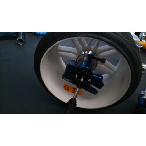 TRAXXAS XO-1 1/5 SQUARE WHEEL HUB ADAPTERS E-REVO E-MAXX