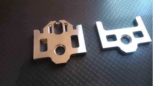  CEN COLOSUS XT REEPER CENTER MOTOR MOUNTS 1/5